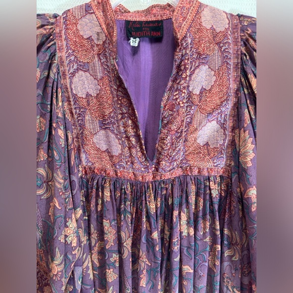 1970’s rare Ritu Kumar for Judith Ann -  Silk Peacock Block Print Dress - Picture 7 of 12